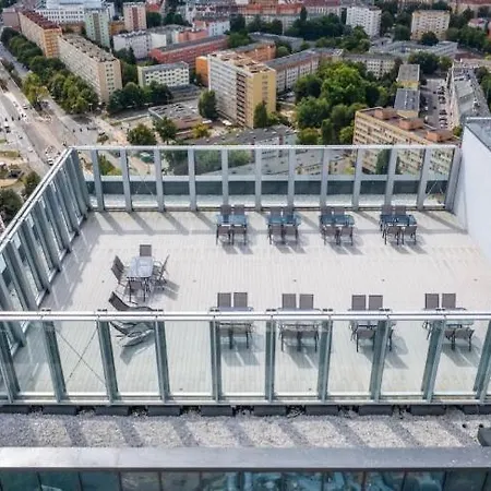 Hanza Tower Sunny 22 & Pool & Sauna & Jacuzzi Apartmán *